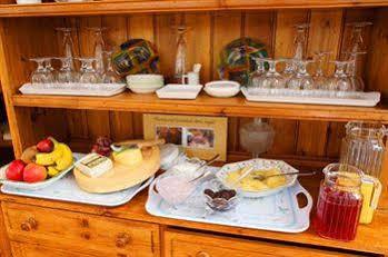 Hillcrest View Bed & Breakfast คิลรัช ภายนอก รูปภาพ